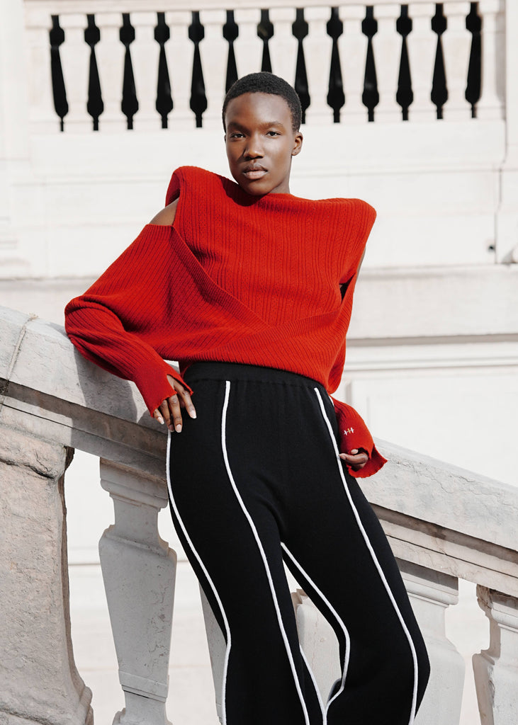 DCV shoulder padded cashmere layered sweater front view